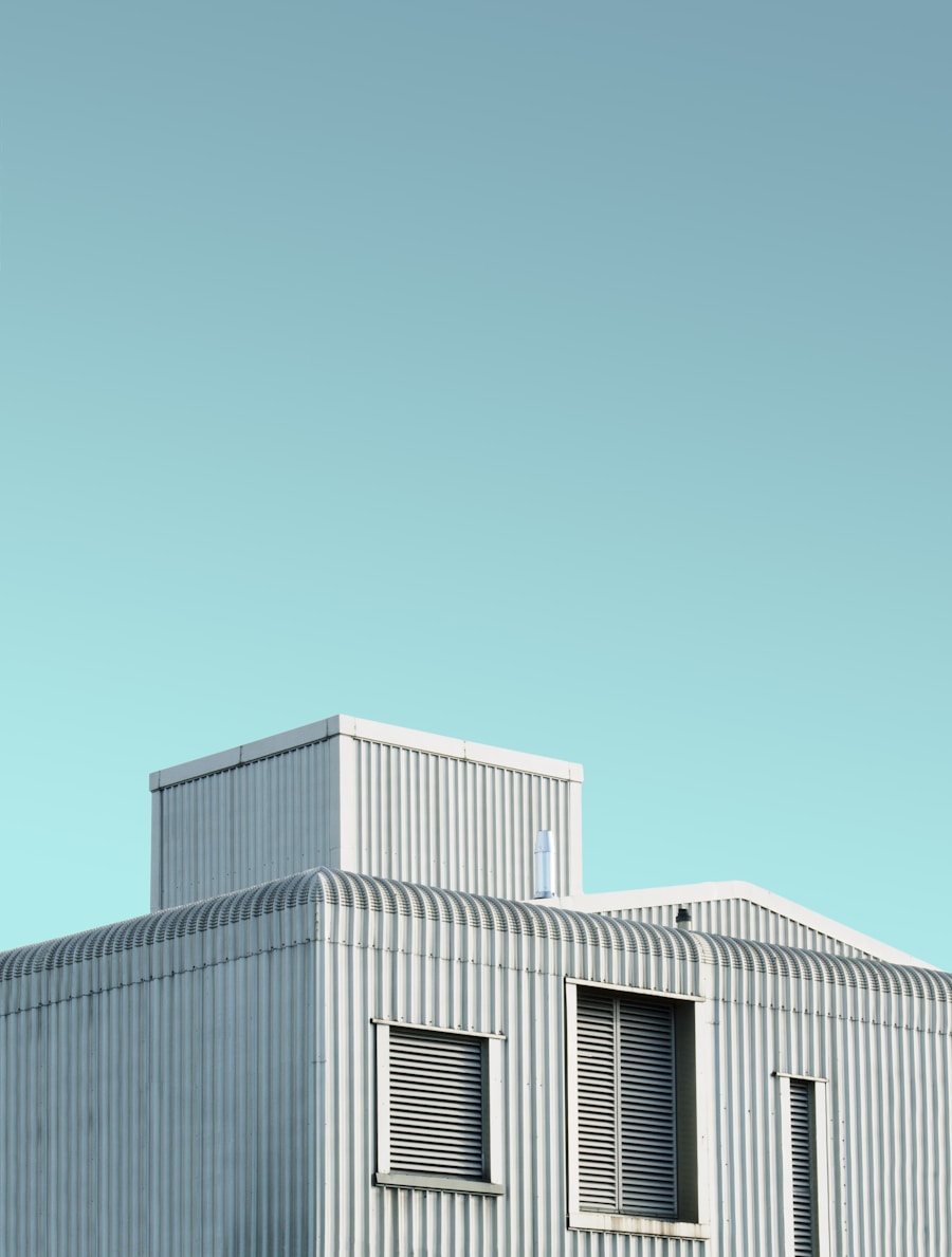 Factories and manufacturing plants roofing