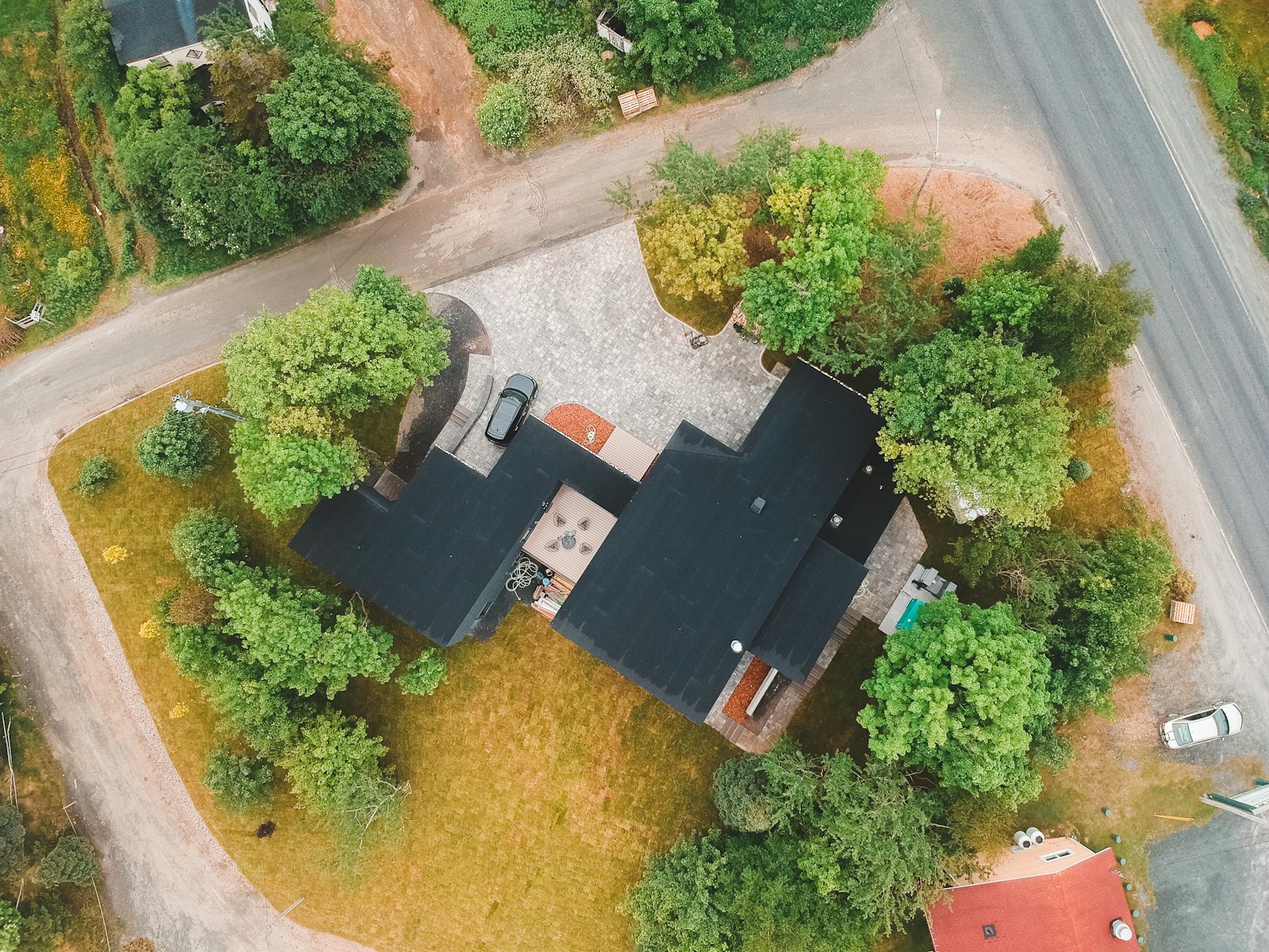 How to Choose a Roofing Company in New Zealand: 4 Things That Actually Matter